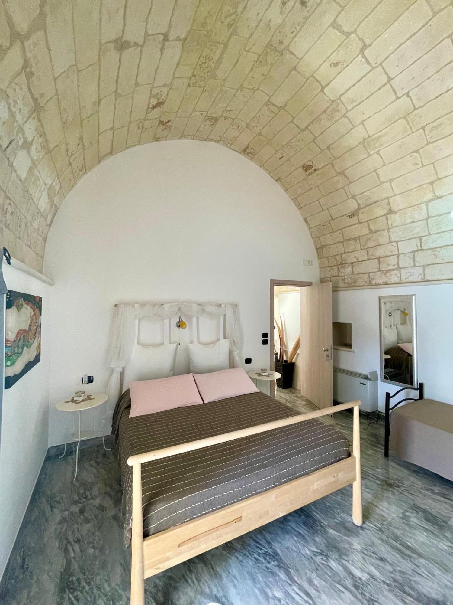 Filigus Bed & Breakfast Uggiano La Chiesa Exterior photo