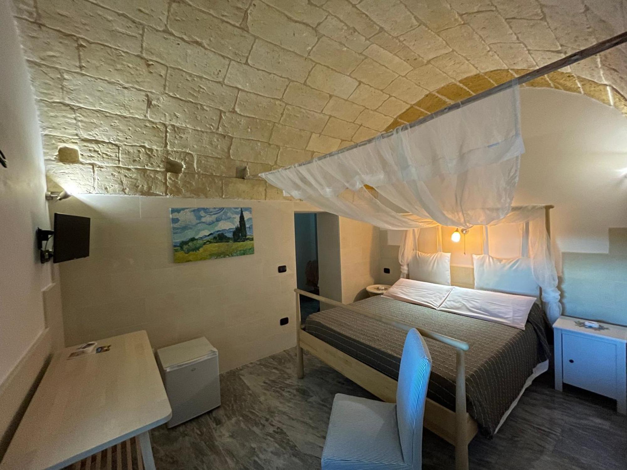 Filigus Bed & Breakfast Uggiano La Chiesa Exterior photo